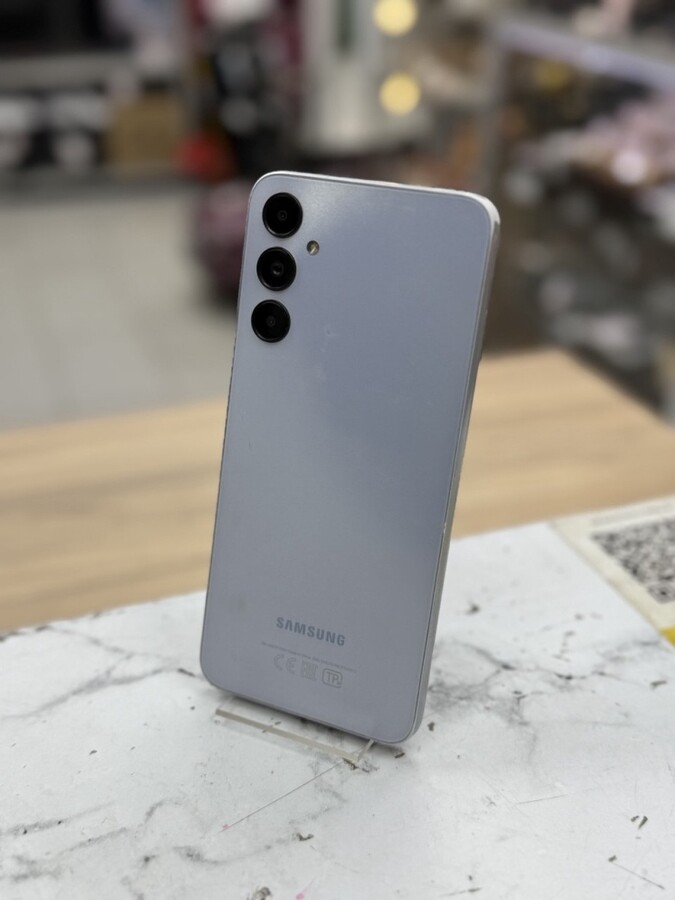 Смартфон Samsung A05S 4/128