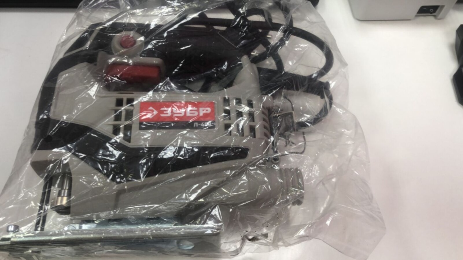 Лобзик ЗУБР Л 400