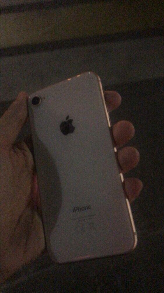 Смартфон iPhone 8 64 Gb