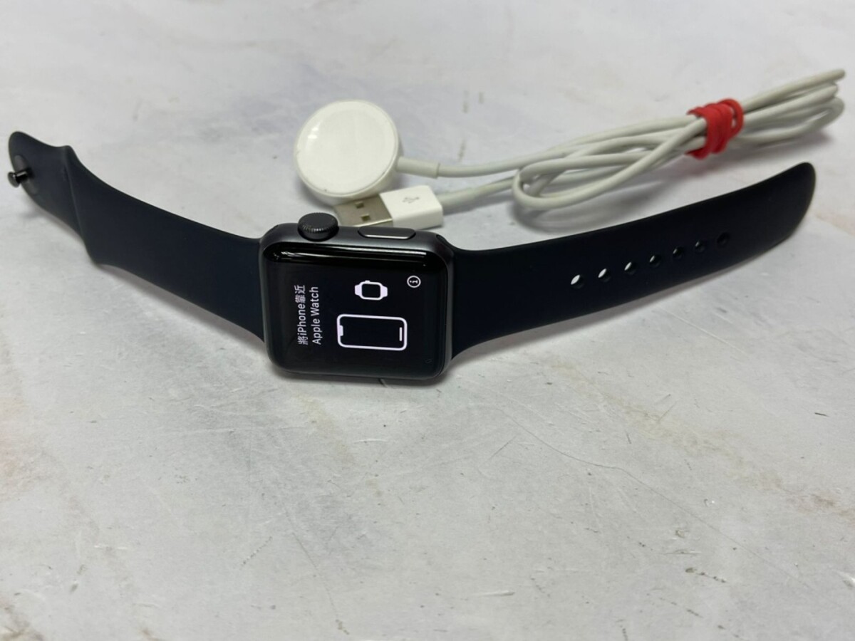 Часы Apple Watch 3 38mm