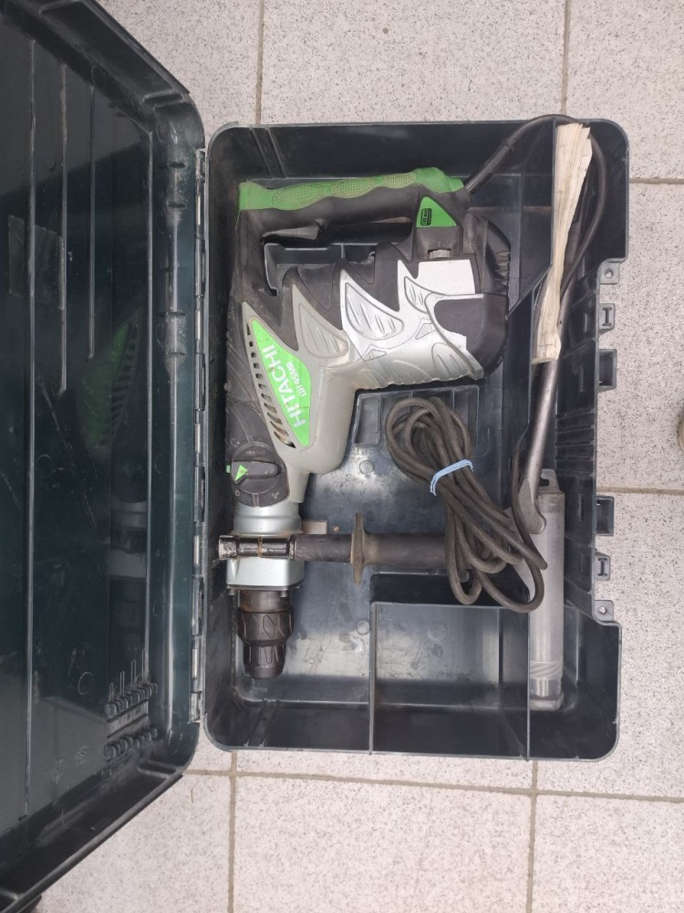 Отбойный молоток Hitachi DH 45MR