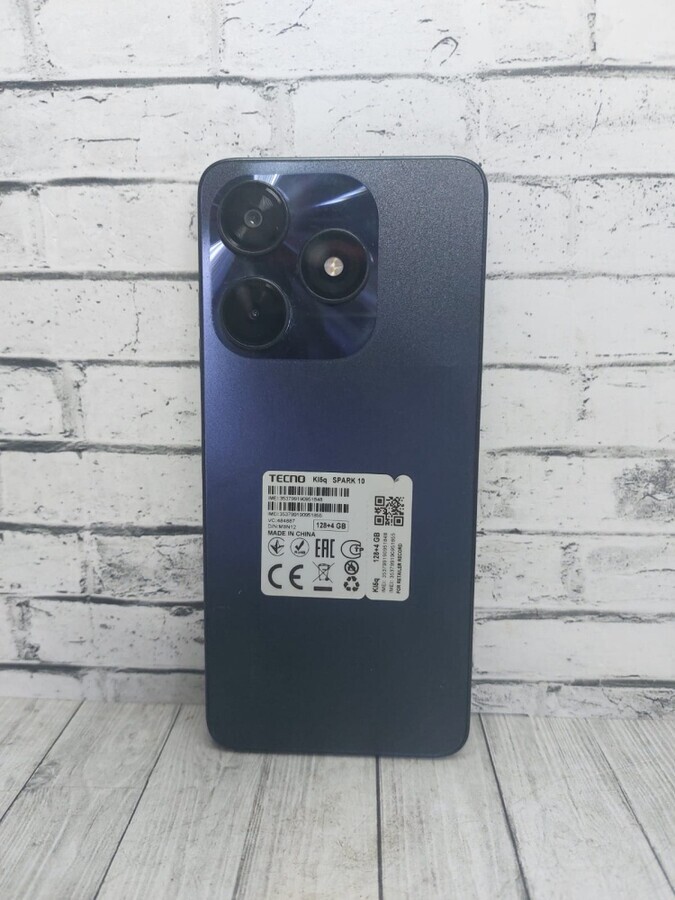 Мобильный телефон Tecno spark 10 4/128