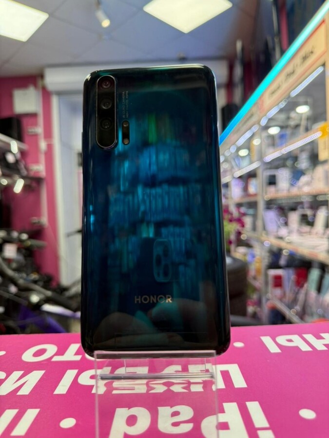 Смартфон Honor 20 PRO 8/256