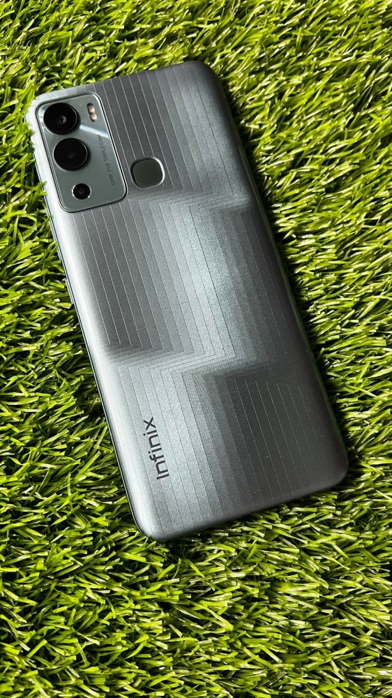 Infinix hot 12i 4/64