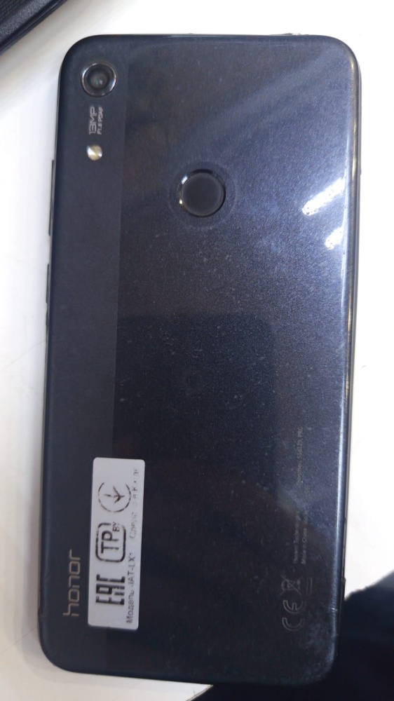Смартфон Honor 8A