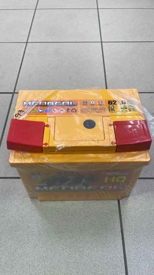 Автомобильный аккумулятор Медведь 62/0