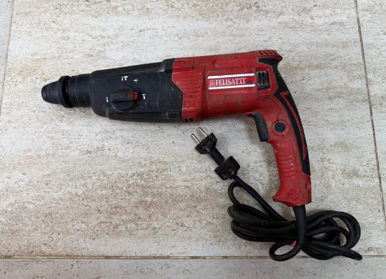 Перфоратор Felisatti П30-900ЭР
