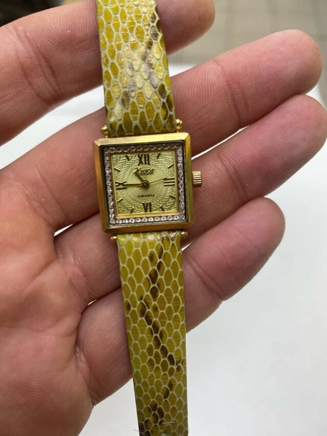 Часы Ника 2437