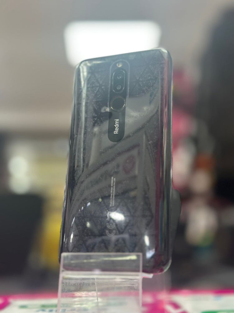 Смартфон Xiaomi Redmi 8