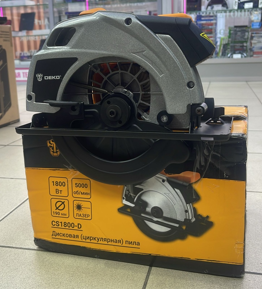 Циркулярная пила DEKO CS1800-D
