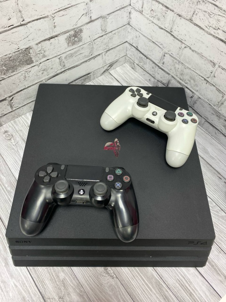 Игровая приставка Sony PlayStation 4 PRO 1TB