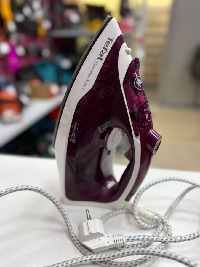 Утюг Tefal FV2835