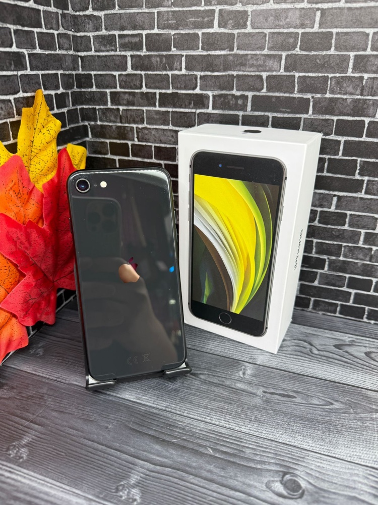 Смартфон iPhone SE 2020 256 Gb