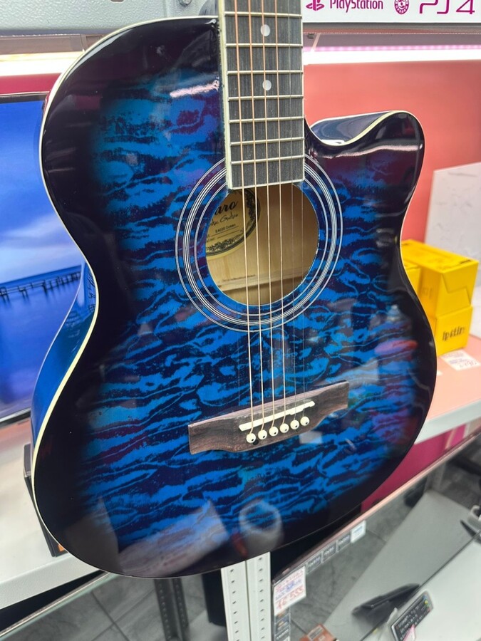 Гитара elitaro