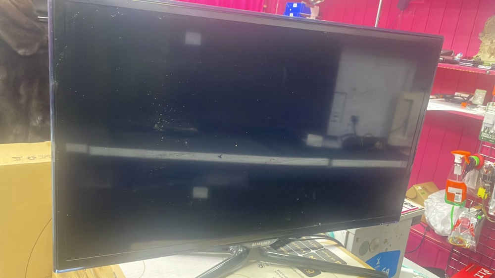 Телевизор Samsung UE32ES5550