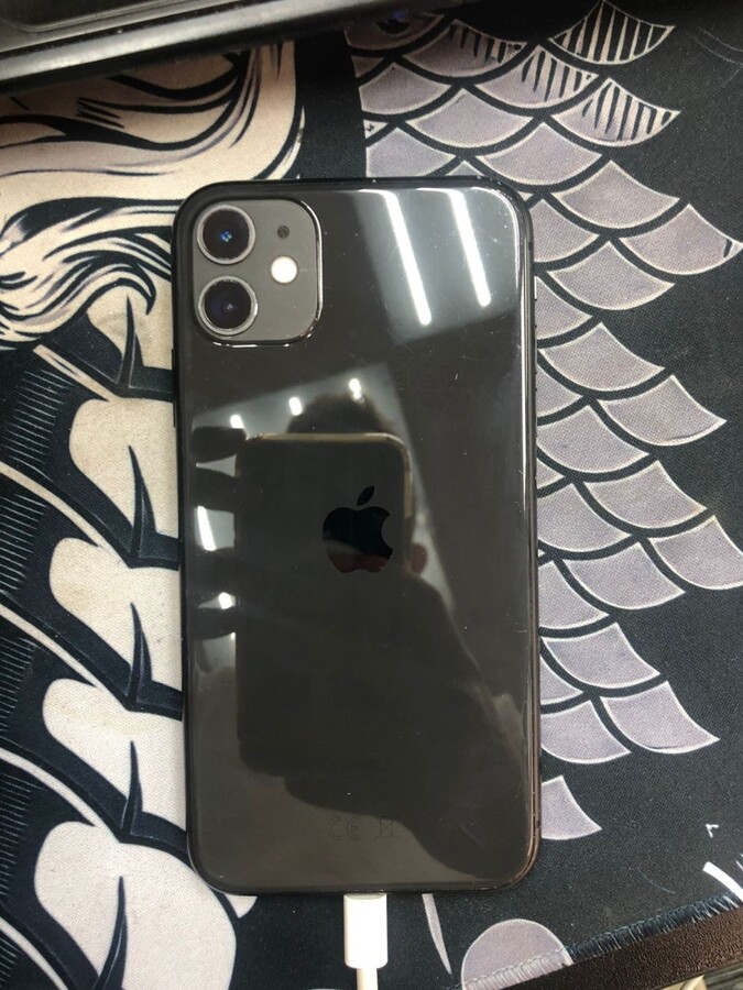 Смартфон iPhone 11 64Gb