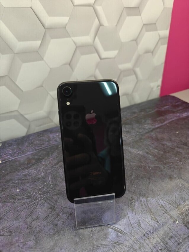 Смартфон iPhone XR 64 Gb