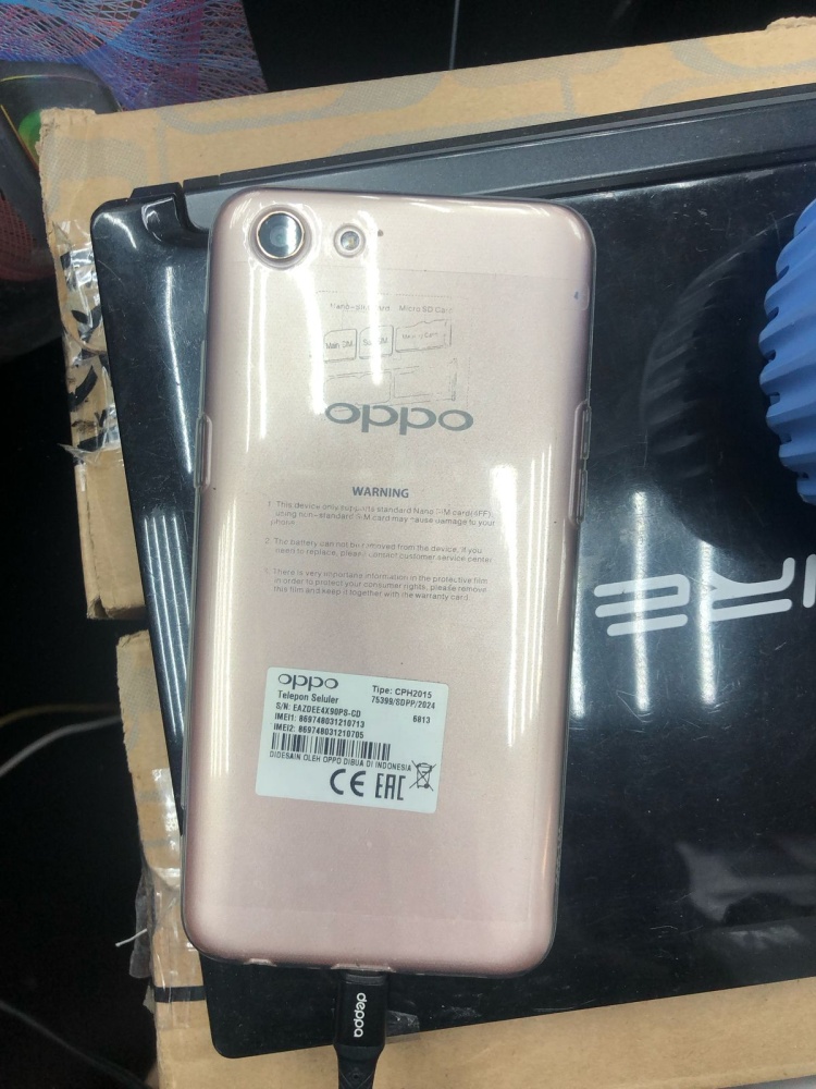 Смартфон Oppo A83 6/128