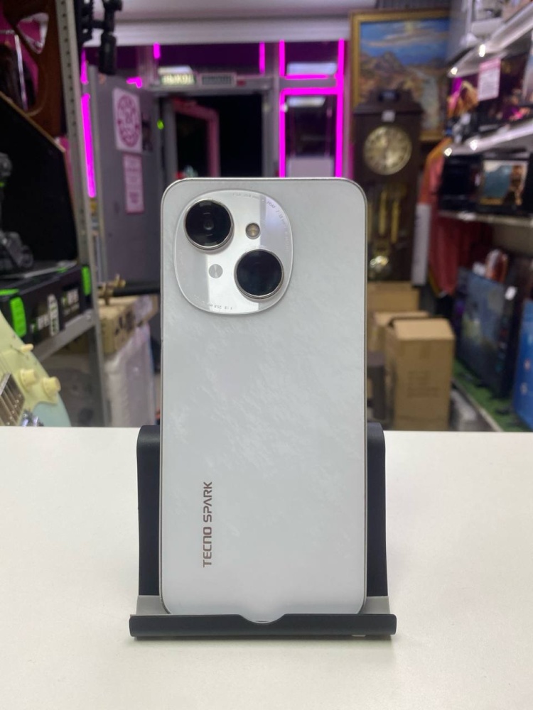Мобильный телефон Tecno Spark go1 128gb