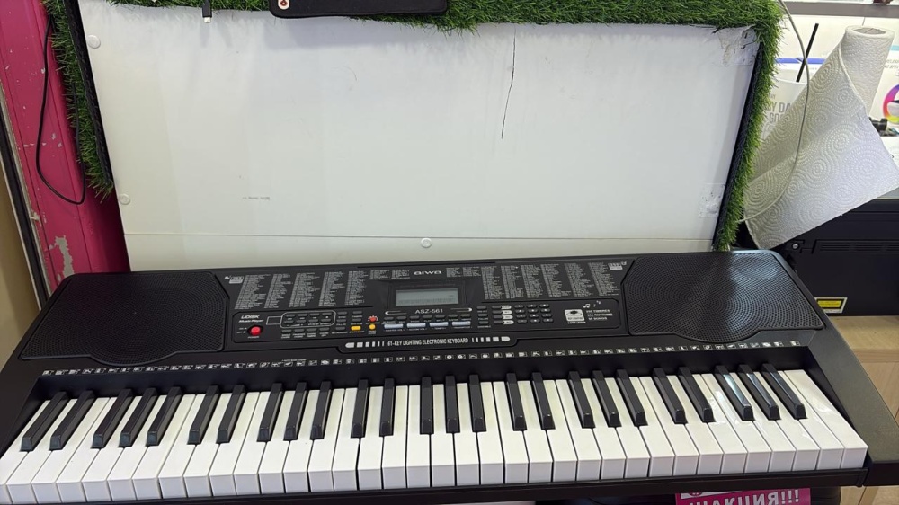 Синтезатор aiwa ASZ-561