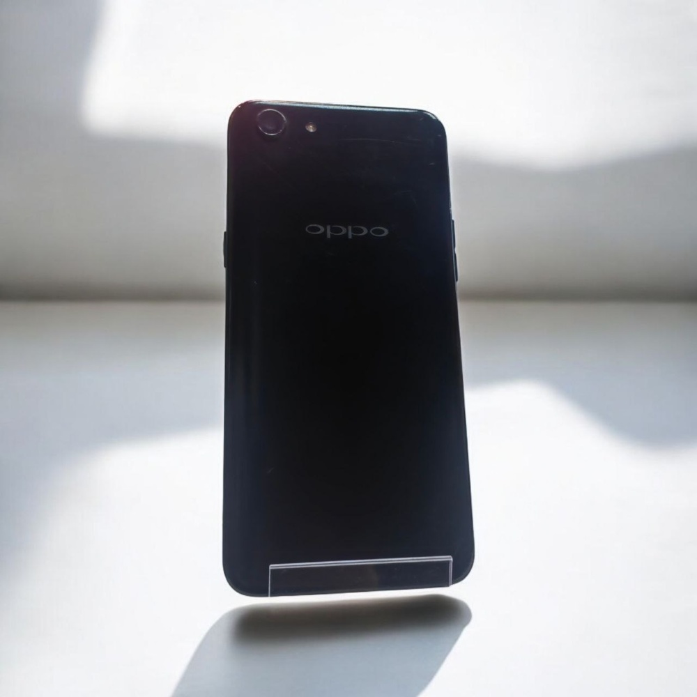 Смартфон Oppo A83 6\128