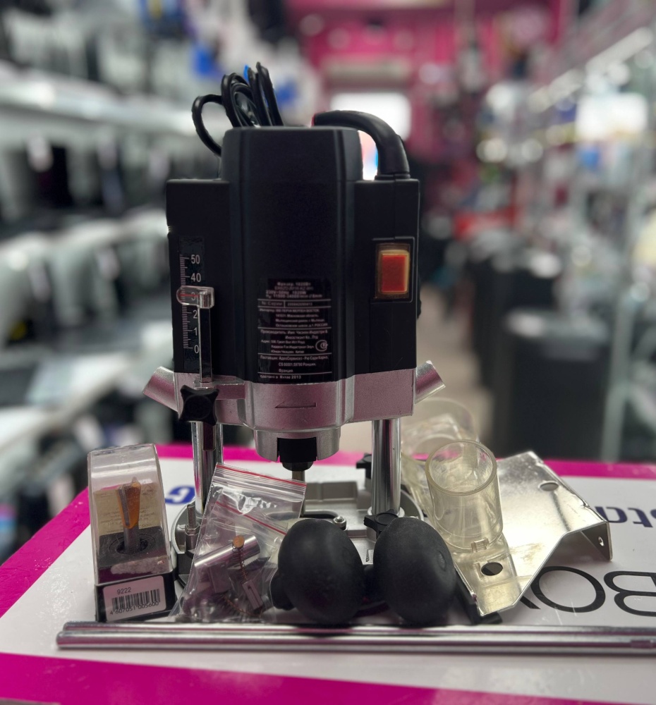 Фрезер practyl er8zd 1020W