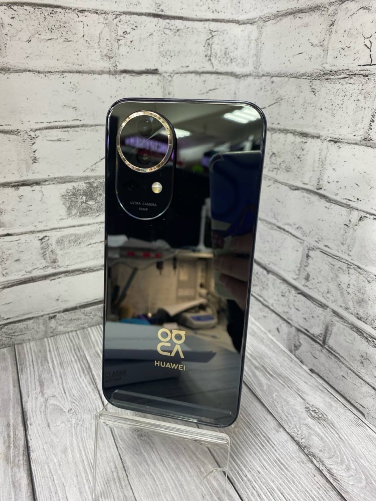 Смартфон Huawei Nova 13 12/256