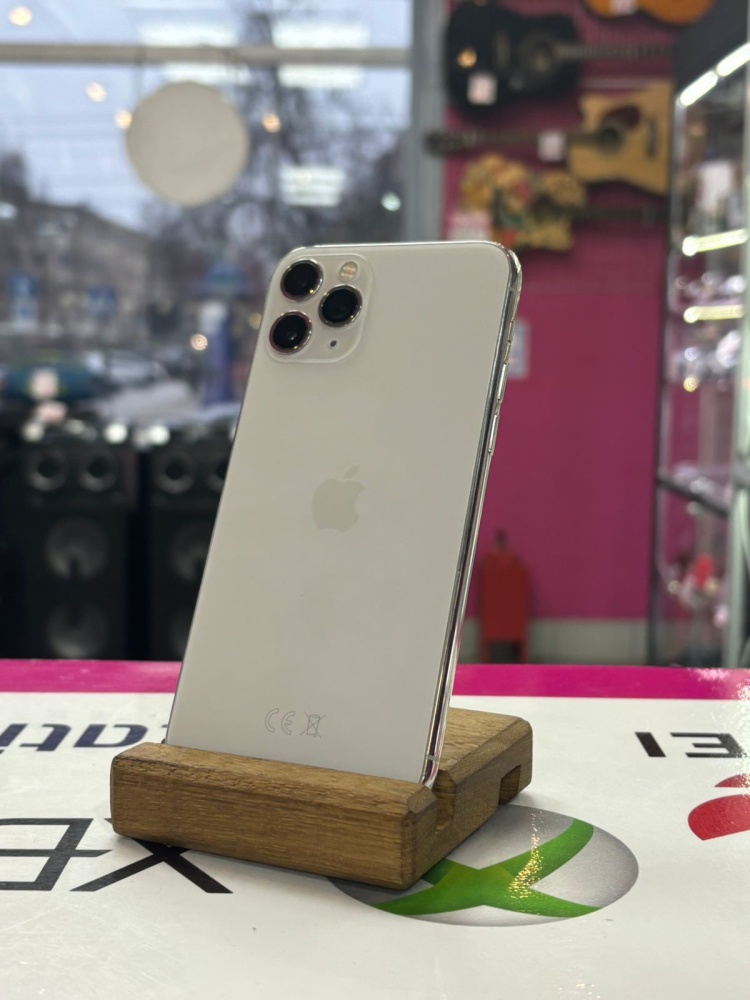 Смартфон iPhone 11 PRO 64 Gb