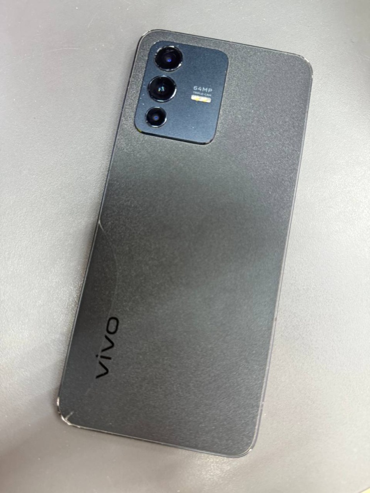 Смартфон Vivo Y23 8/128