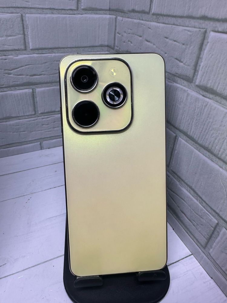 Мобильный телефон Infinix HOT 40i 4/128