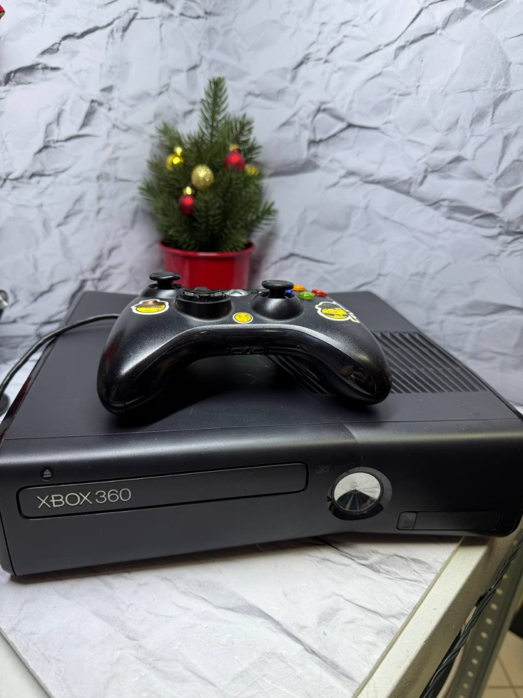 Игровая приставка XBOX 360 250гб