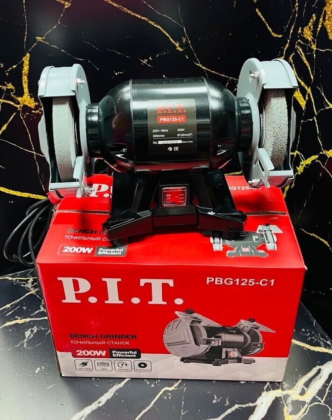 Точильный станок Станок точильный электрич. P.I.T. ¶PBG125-C1 МАСТЕР (200Вт, 2950 ¶об/мин, Ø125*12,7*16мм, пылезащита