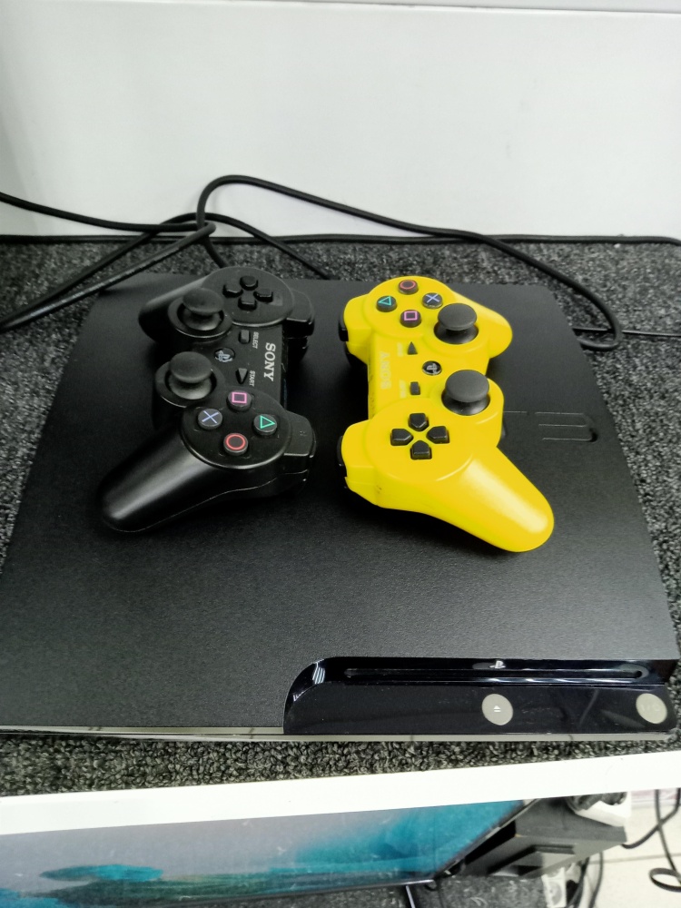 Игровая приставка Sony PlayStation 3 120ГБ