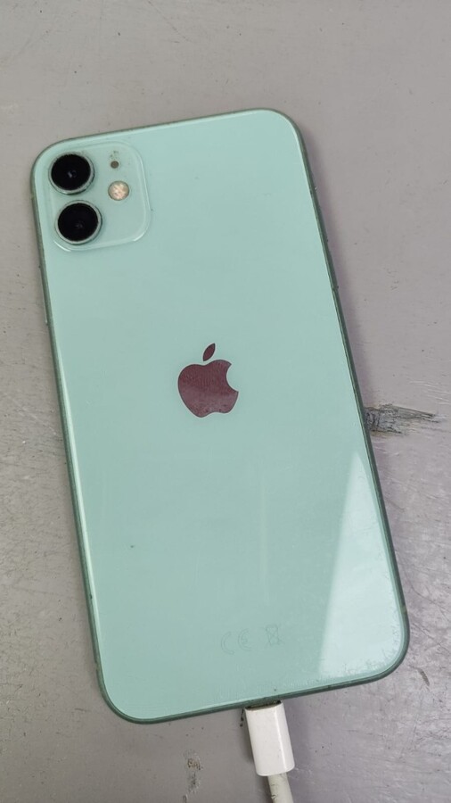 Смартфон iPhone 11 64Gb
