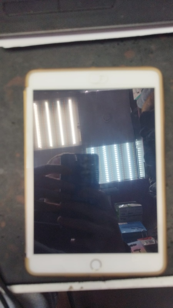 Планшет IPad Mini 3