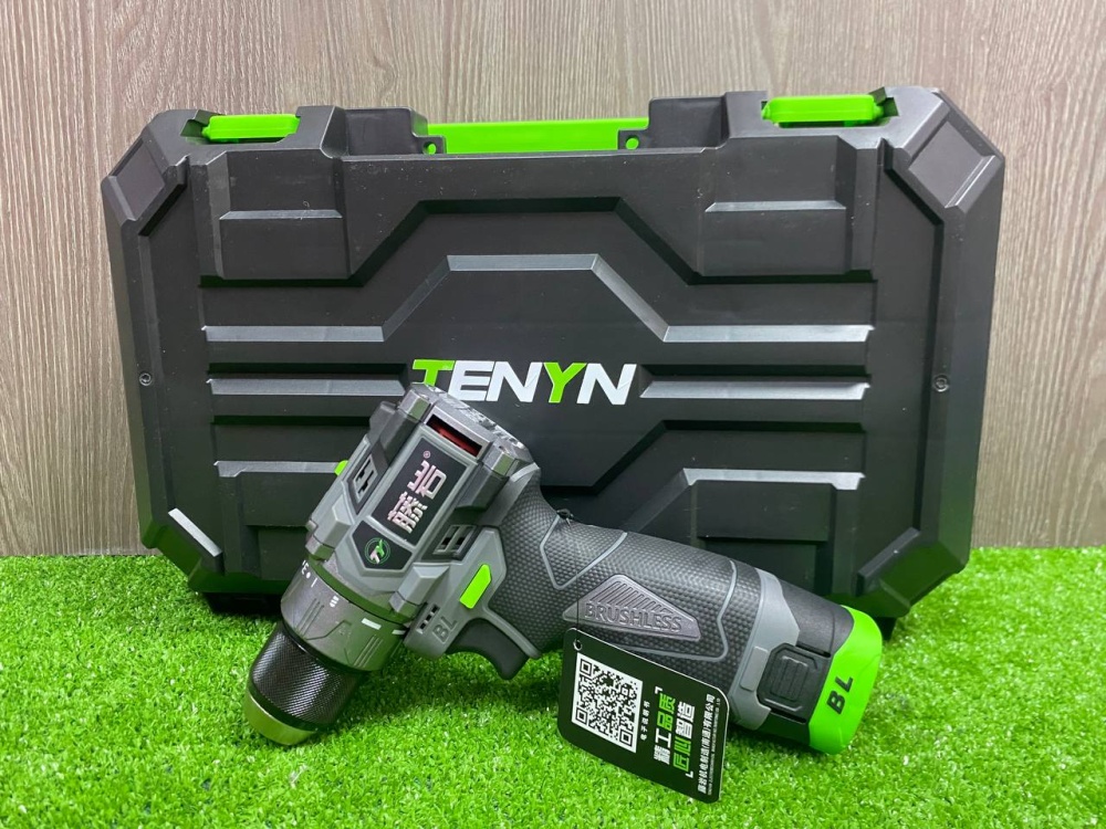 Шуруповерт TENIN EX18