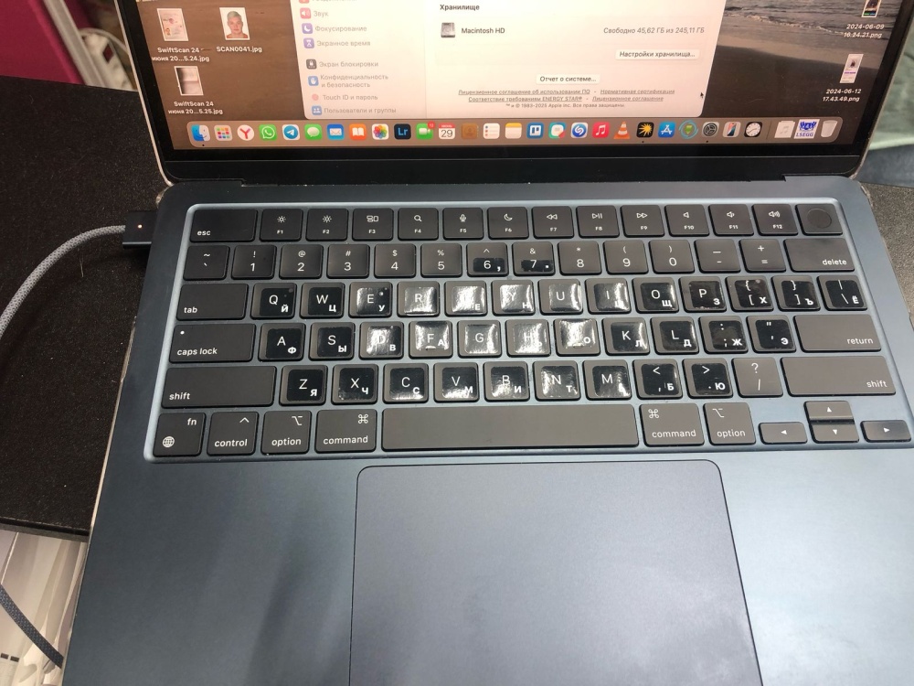 Ноутбук Macbook Air m3 8\256