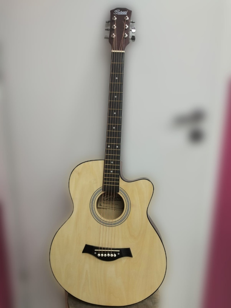 Гитара Belucci