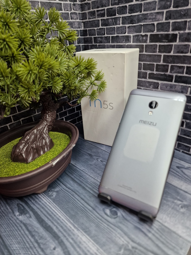 Смартфон Meizu M5S 3/16GB