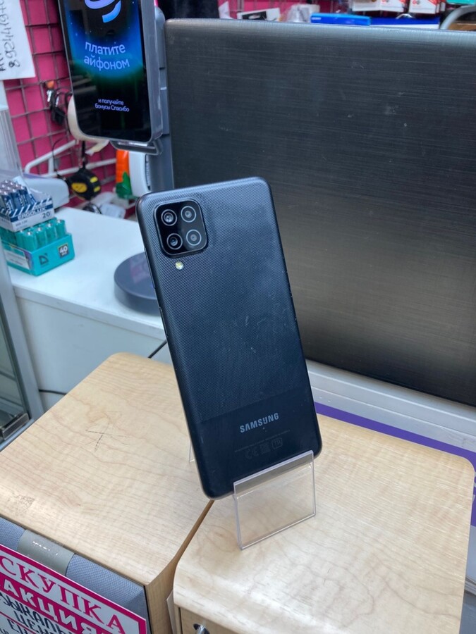 Смартфон Samsung A12 64 гб