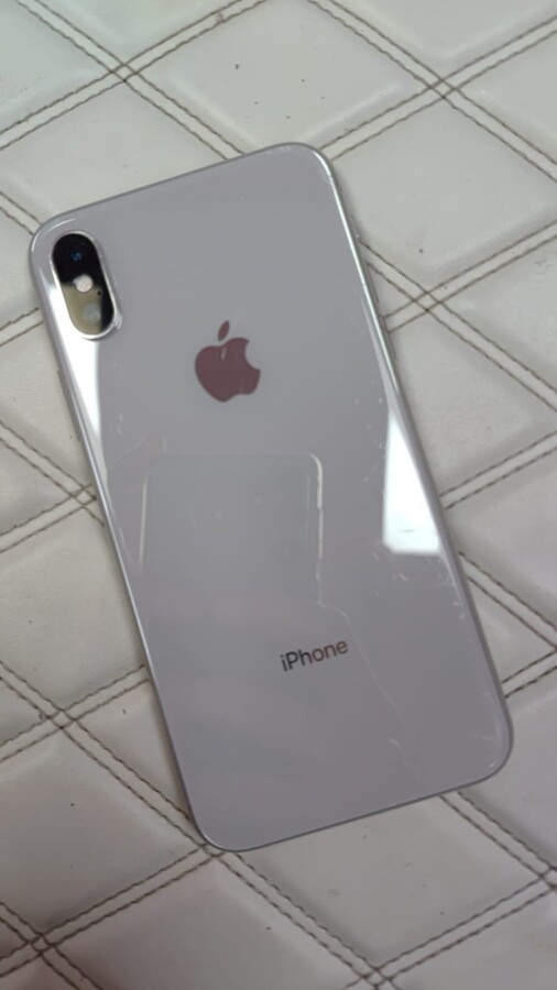 Смартфон iPhone X 64Gb