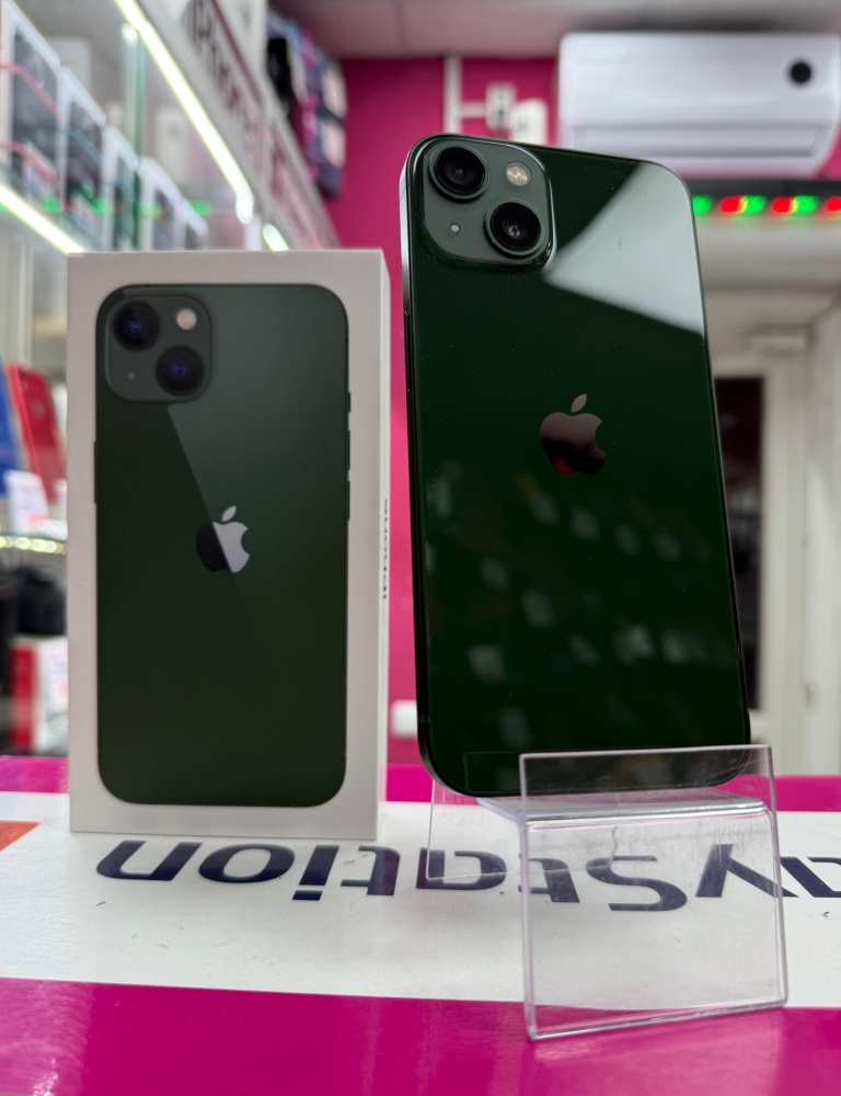 Смартфон iPhone 13 128 Gb
