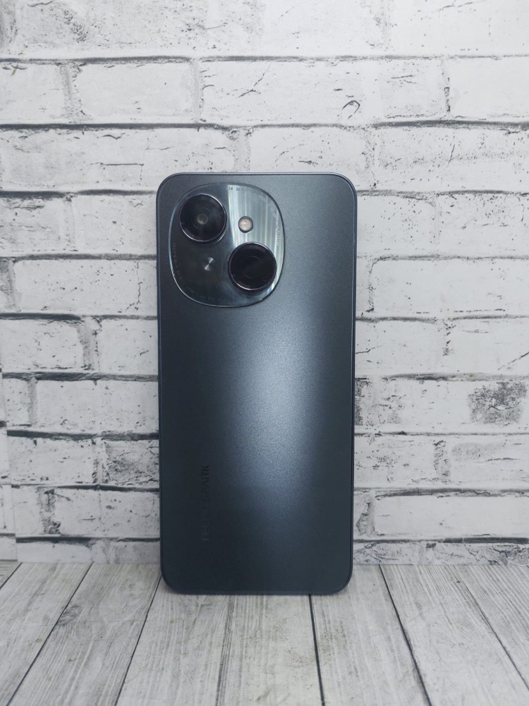 Мобильный телефон Tecno Spark go 1 3/64