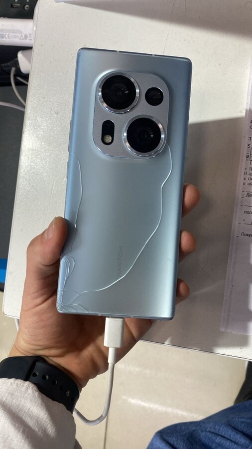 Tecno Phantom X2 8\256