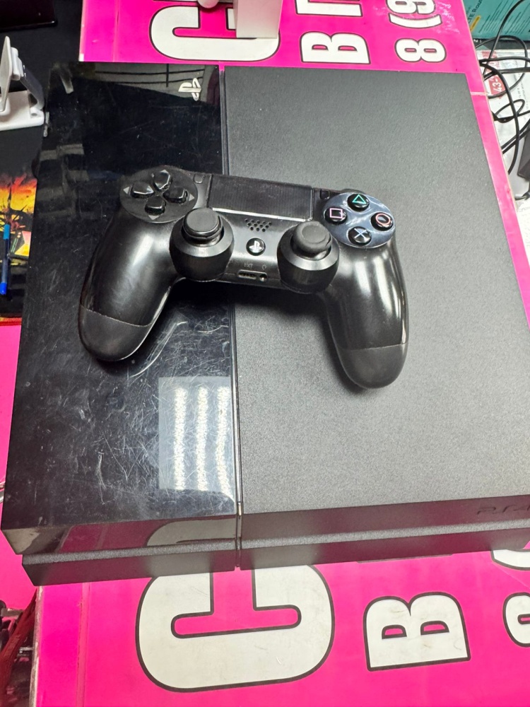 Игровая приставка Sony PlayStation 4 fat