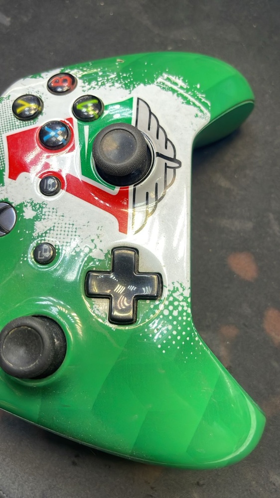 Геймпад Xbox One c АКБ
