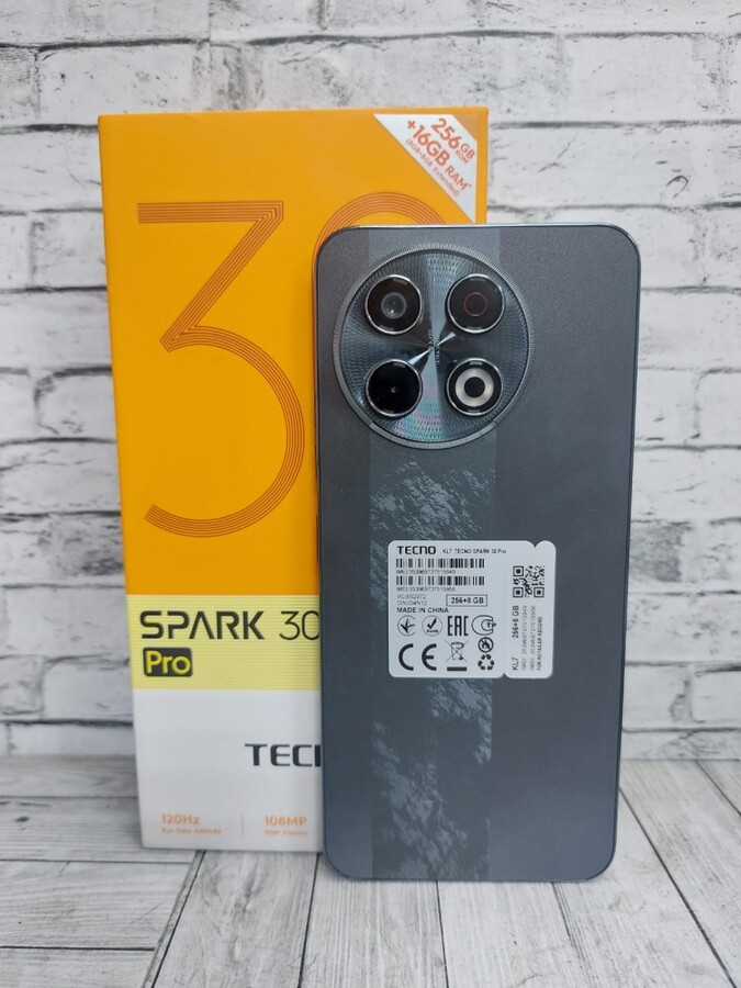 Мобильный телефон Tecno SPARK 8/256