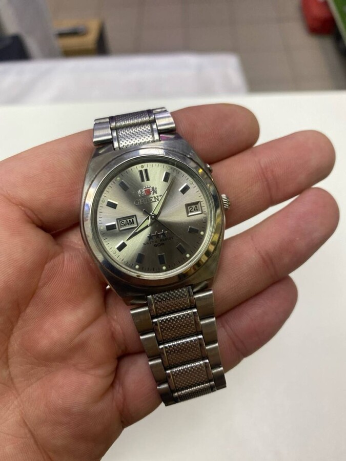 Часы Orient em5l