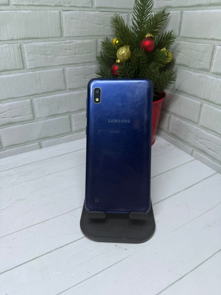 Смартфон Samsung A10 2/32