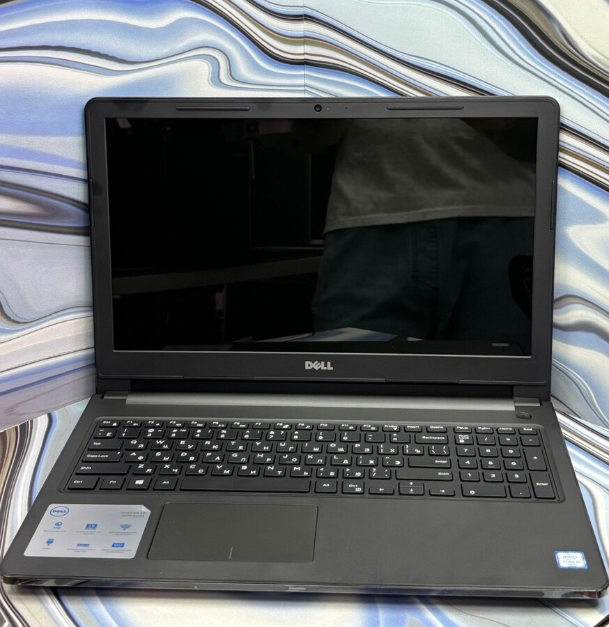 Нетбук Dell Intel Core i3-6006 2.00 Ghz/4/HDD900